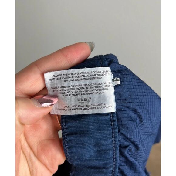 Banana Republic Blue Comfort Flat Front Performance Stretch Shorts Size 36 Men’s - Picture 6 of 6
